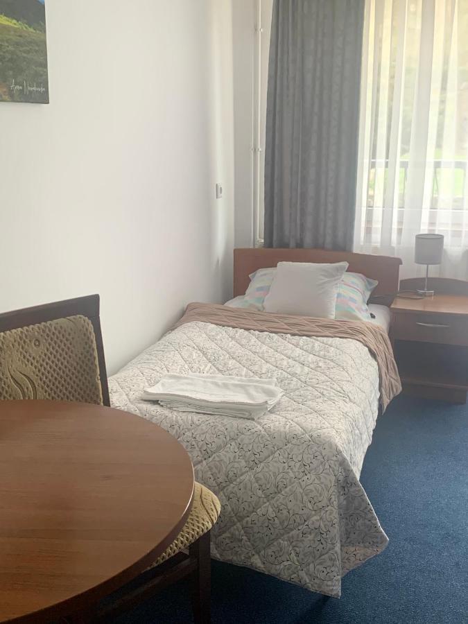 Osrodek Wypoczynkowy Tarnica Bed & Breakfast โซลินา ภายนอก รูปภาพ