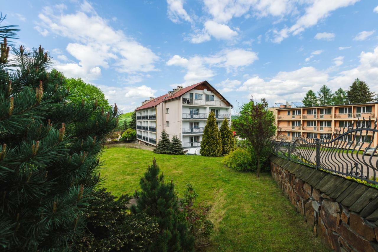 Osrodek Wypoczynkowy Tarnica Bed & Breakfast โซลินา ภายนอก รูปภาพ